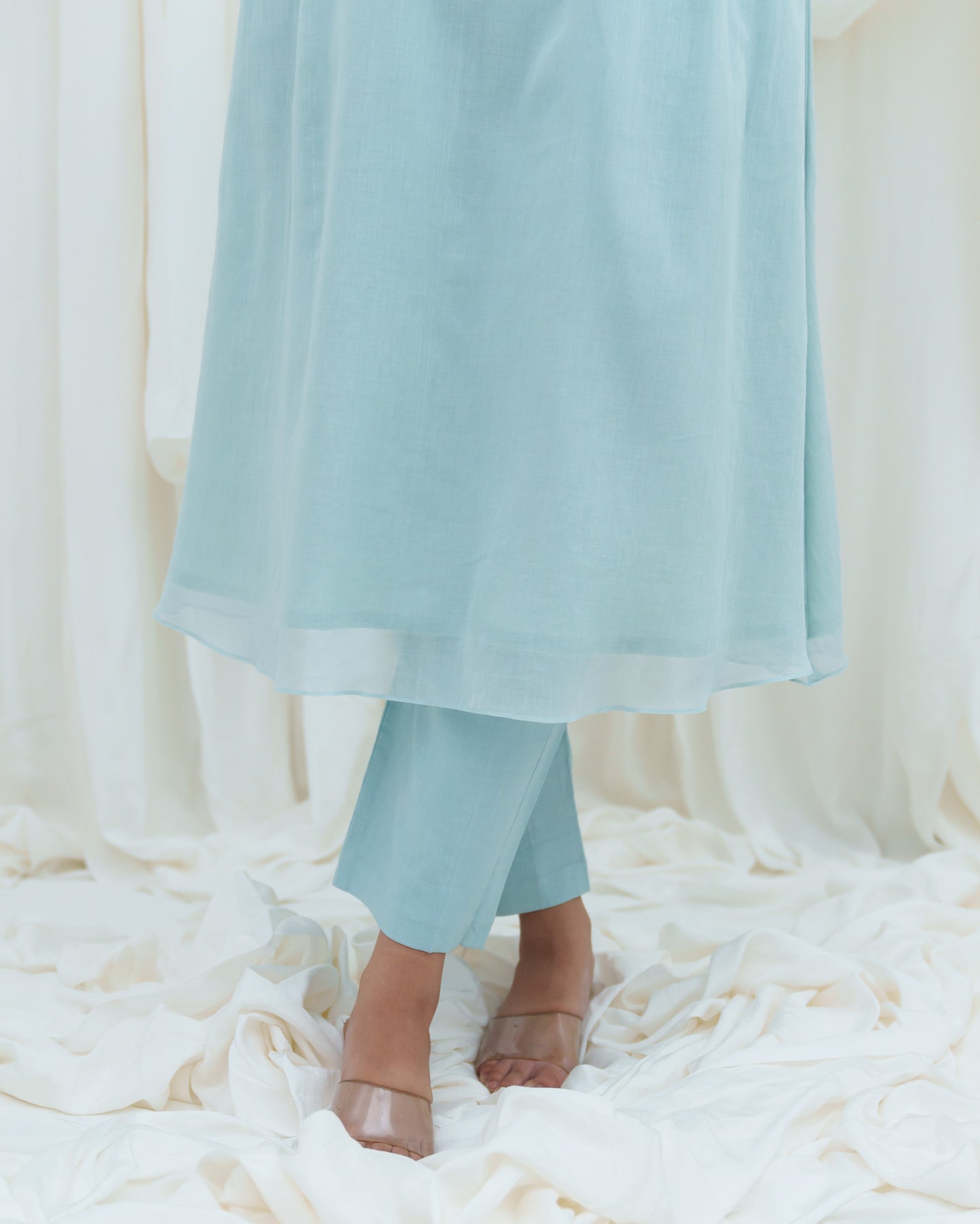 Bird Song Kurta Set In Blue